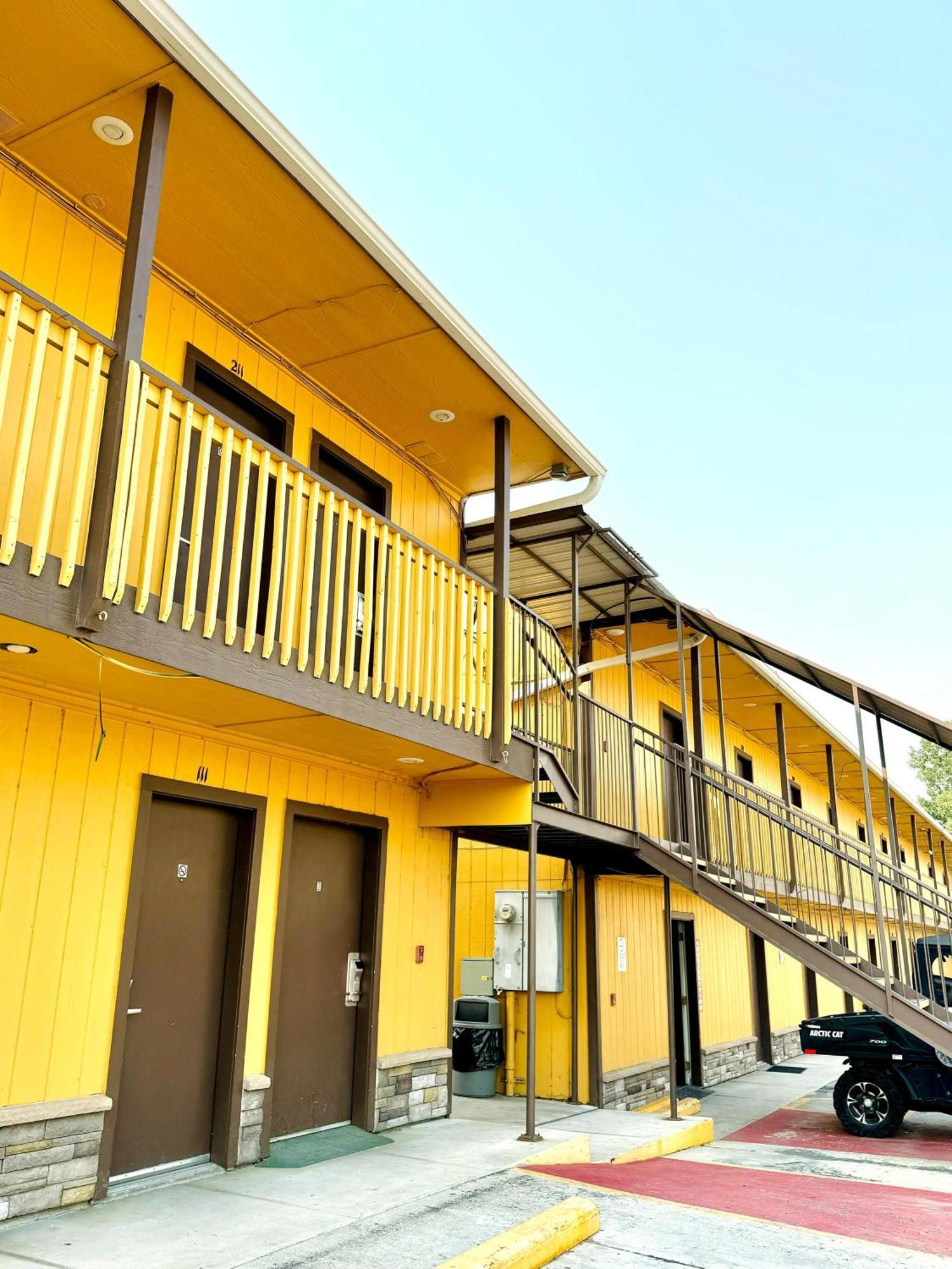 Americas Best Value Inn Salmon Экстерьер фото